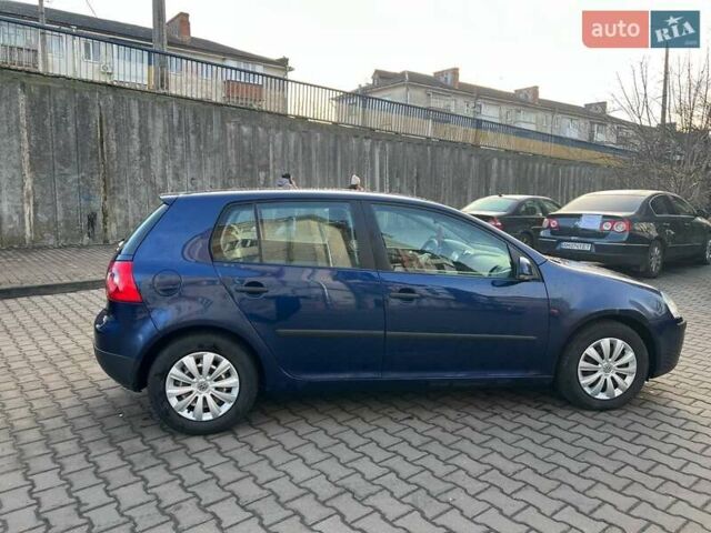 Серый Фольксваген Гольф, объемом двигателя 1.4 л и пробегом 200 тыс. км за 3900 $, фото 20 на Automoto.ua