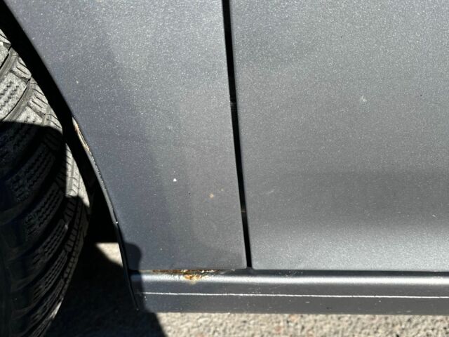 Серый Фольксваген Гольф, объемом двигателя 1.4 л и пробегом 211 тыс. км за 5400 $, фото 5 на Automoto.ua