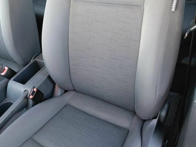 Серый Фольксваген Гольф, объемом двигателя 1.4 л и пробегом 195 тыс. км за 5450 $, фото 14 на Automoto.ua