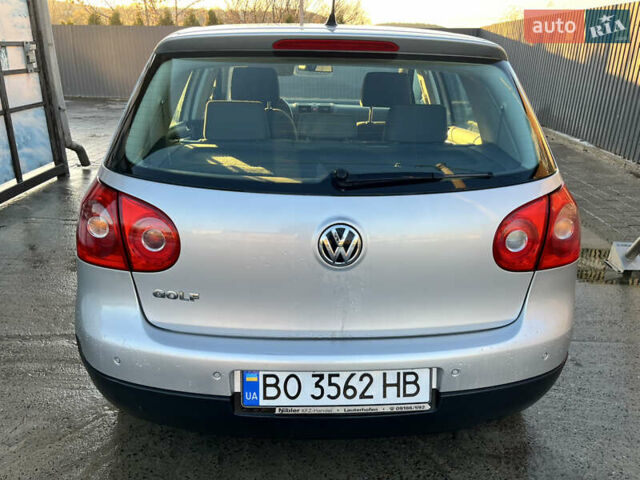 Серый Фольксваген Гольф, объемом двигателя 1.4 л и пробегом 183 тыс. км за 5600 $, фото 9 на Automoto.ua