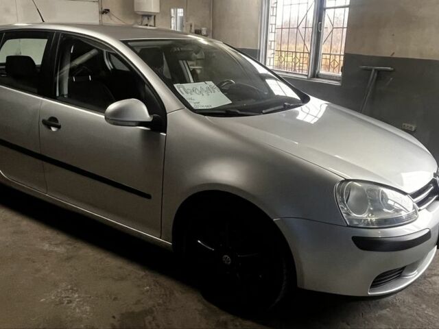 Серый Фольксваген Гольф, объемом двигателя 1.4 л и пробегом 203 тыс. км за 5400 $, фото 5 на Automoto.ua