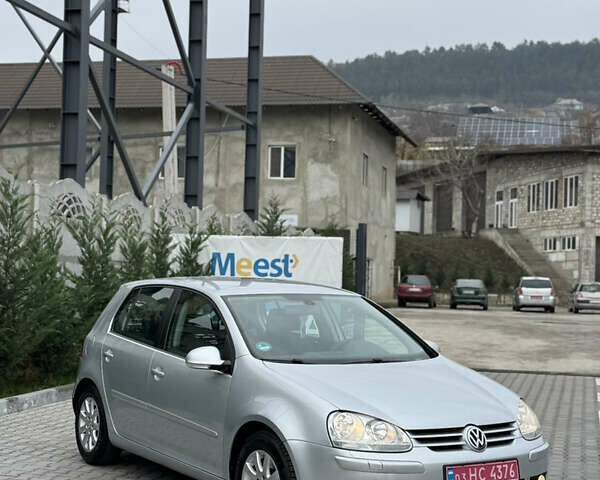 Сірий Фольксваген Гольф, об'ємом двигуна 1.6 л та пробігом 240 тис. км за 6950 $, фото 3 на Automoto.ua