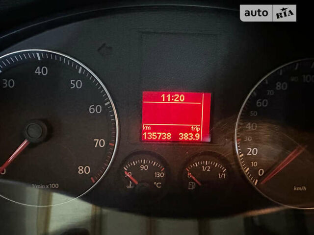 Серый Фольксваген Гольф, объемом двигателя 1.6 л и пробегом 143 тыс. км за 6999 $, фото 12 на Automoto.ua