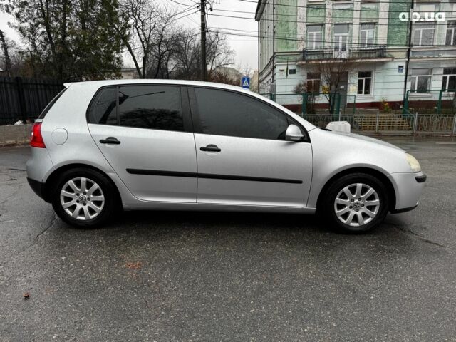 Сірий Фольксваген Гольф, об'ємом двигуна 1.4 л та пробігом 288 тис. км за 4490 $, фото 9 на Automoto.ua