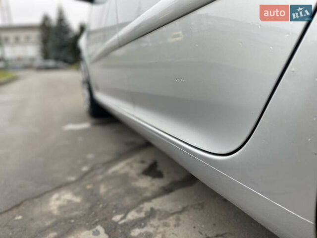 Серый Фольксваген Гольф, объемом двигателя 1.6 л и пробегом 216 тыс. км за 5750 $, фото 23 на Automoto.ua