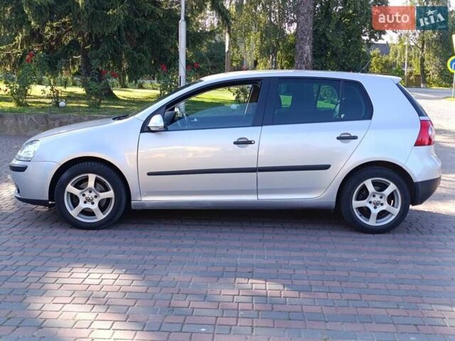 Сірий Фольксваген Гольф, об'ємом двигуна 1.6 л та пробігом 210 тис. км за 5599 $, фото 17 на Automoto.ua