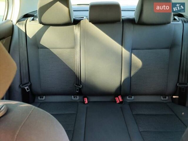 Сірий Фольксваген Гольф, об'ємом двигуна 1.6 л та пробігом 210 тис. км за 5599 $, фото 30 на Automoto.ua