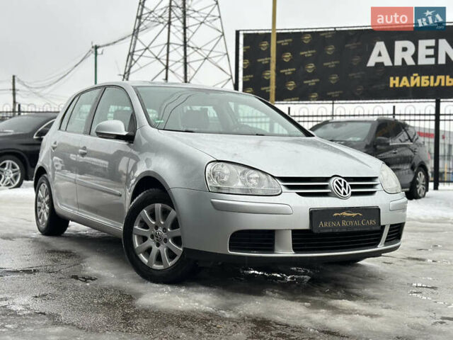 Серый Фольксваген Гольф, объемом двигателя 1.6 л и пробегом 224 тыс. км за 6500 $, фото 2 на Automoto.ua