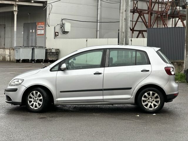 Серый Фольксваген Гольф, объемом двигателя 1.9 л и пробегом 361 тыс. км за 2650 $, фото 2 на Automoto.ua