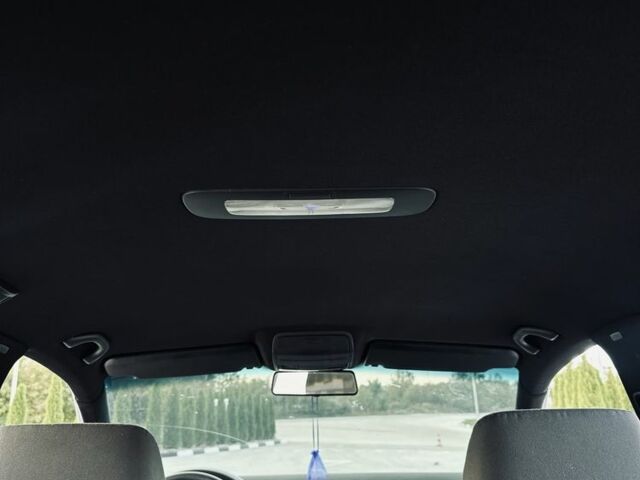 Сірий Фольксваген Гольф, об'ємом двигуна 1.6 л та пробігом 270 тис. км за 4500 $, фото 6 на Automoto.ua