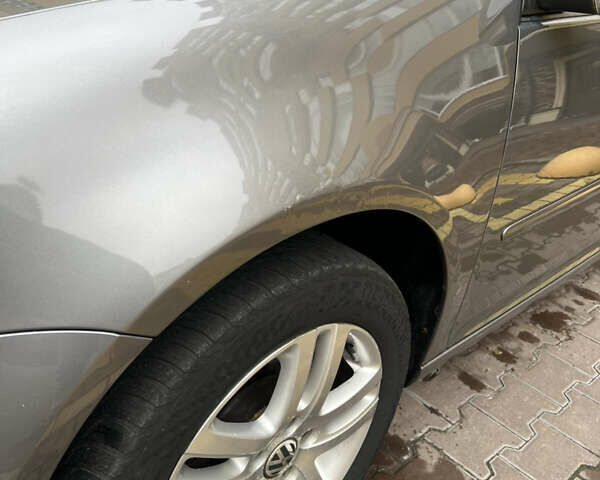 Серый Фольксваген Гольф, объемом двигателя 1.6 л и пробегом 220 тыс. км за 6300 $, фото 8 на Automoto.ua