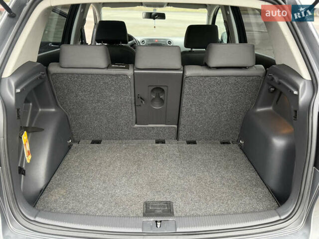 Серый Фольксваген Гольф, объемом двигателя 1.6 л и пробегом 176 тыс. км за 5799 $, фото 32 на Automoto.ua