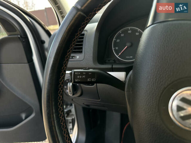 Серый Фольксваген Гольф, объемом двигателя 1.6 л и пробегом 235 тыс. км за 5100 $, фото 27 на Automoto.ua