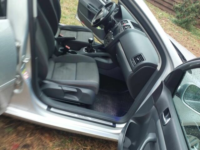 Серый Фольксваген Гольф, объемом двигателя 0 л и пробегом 192 тыс. км за 4955 $, фото 12 на Automoto.ua