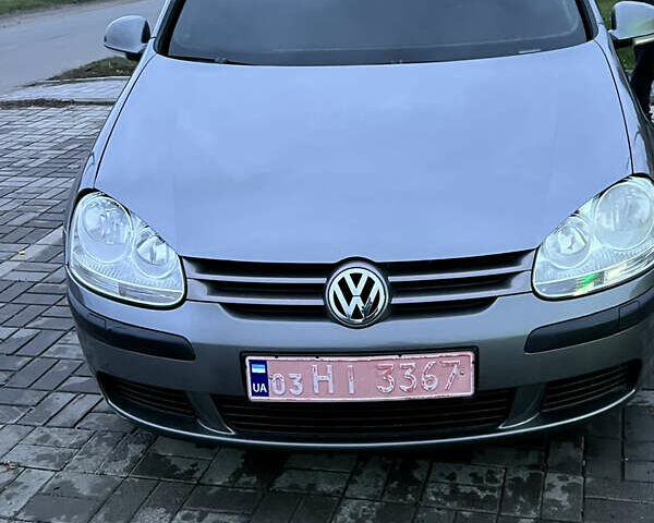 Сірий Фольксваген Гольф, об'ємом двигуна 1.6 л та пробігом 226 тис. км за 5499 $, фото 1 на Automoto.ua