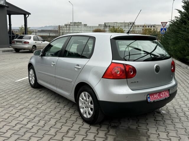 Серый Фольксваген Гольф, объемом двигателя 1.6 л и пробегом 240 тыс. км за 6950 $, фото 3 на Automoto.ua