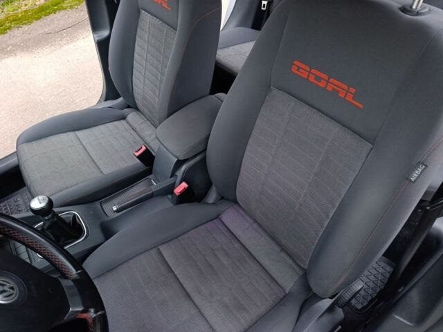 Сірий Фольксваген Гольф, об'ємом двигуна 1.6 л та пробігом 260 тис. км за 5699 $, фото 4 на Automoto.ua