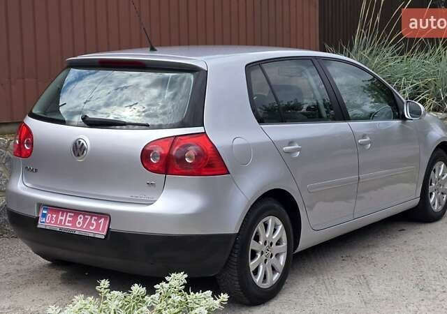 Серый Фольксваген Гольф, объемом двигателя 1.6 л и пробегом 193 тыс. км за 7499 $, фото 18 на Automoto.ua