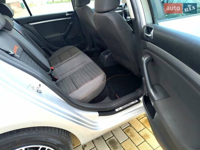 Серый Фольксваген Гольф, объемом двигателя 1.4 л и пробегом 235 тыс. км за 4699 $, фото 26 на Automoto.ua