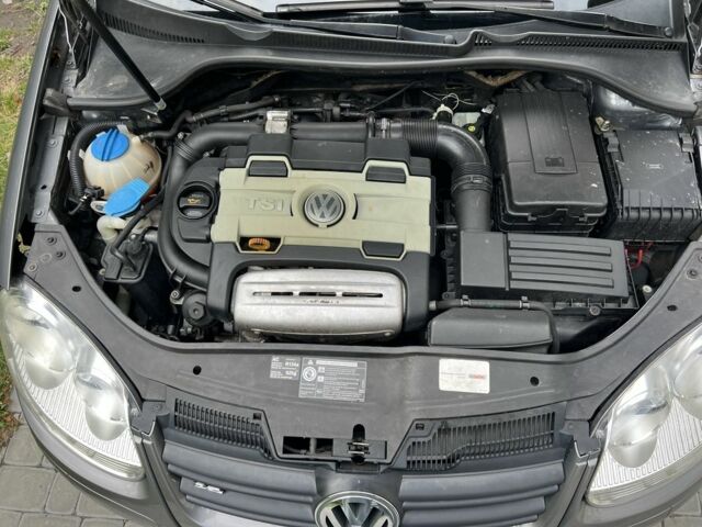 Серый Фольксваген Гольф, объемом двигателя 1.4 л и пробегом 219 тыс. км за 6499 $, фото 10 на Automoto.ua