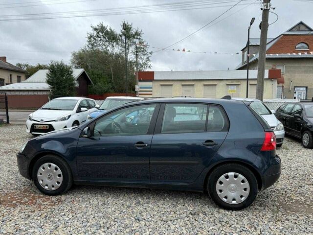 Серый Фольксваген Гольф, объемом двигателя 1.4 л и пробегом 210 тыс. км за 5799 $, фото 3 на Automoto.ua