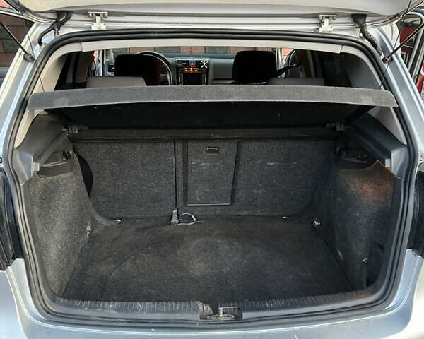 Серый Фольксваген Гольф, объемом двигателя 1.97 л и пробегом 350 тыс. км за 5700 $, фото 17 на Automoto.ua