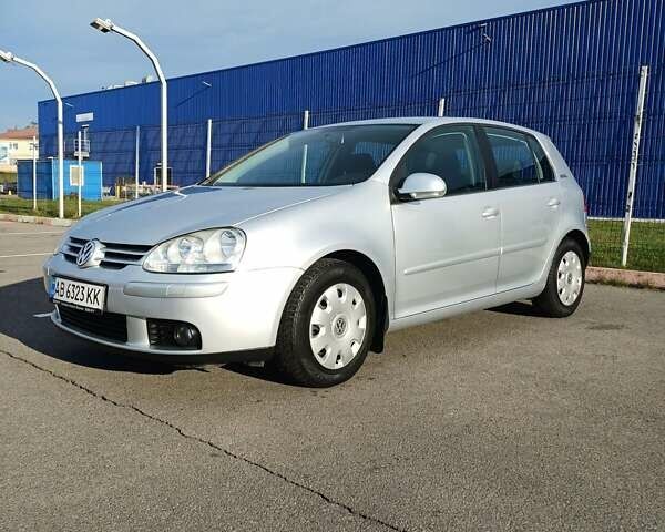 Серый Фольксваген Гольф, объемом двигателя 1.4 л и пробегом 179 тыс. км за 5250 $, фото 18 на Automoto.ua