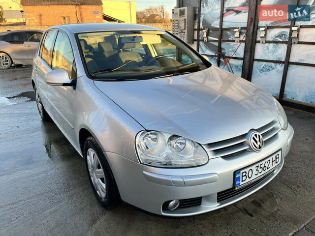 Серый Фольксваген Гольф, объемом двигателя 1.4 л и пробегом 183 тыс. км за 5600 $, фото 11 на Automoto.ua