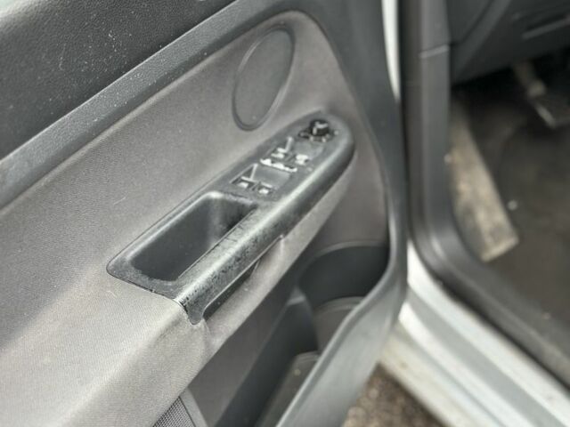 Серый Фольксваген Гольф, объемом двигателя 1.9 л и пробегом 361 тыс. км за 2650 $, фото 7 на Automoto.ua