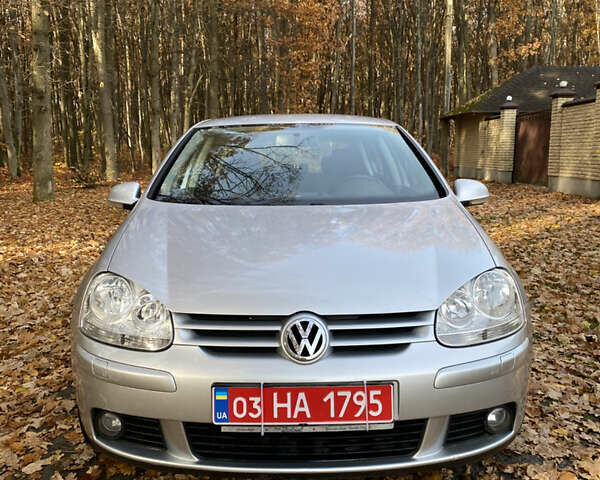 Сірий Фольксваген Гольф, об'ємом двигуна 1.4 л та пробігом 185 тис. км за 4999 $, фото 1 на Automoto.ua