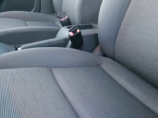 Серый Фольксваген Гольф, объемом двигателя 1.4 л и пробегом 195 тыс. км за 5450 $, фото 13 на Automoto.ua