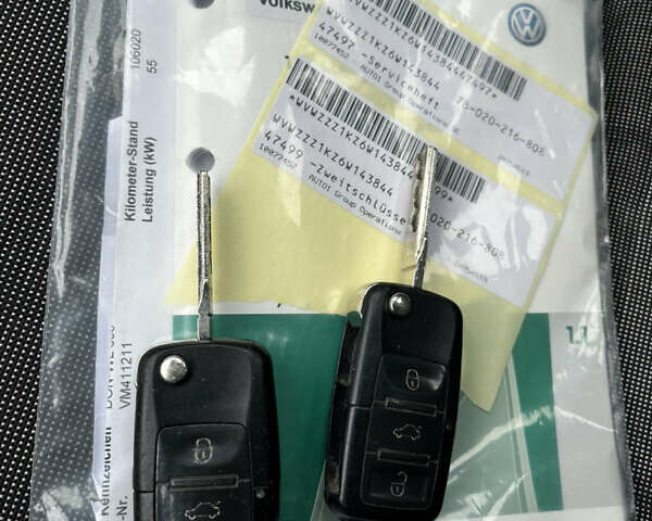 Серый Фольксваген Гольф, объемом двигателя 1.4 л и пробегом 183 тыс. км за 5400 $, фото 12 на Automoto.ua