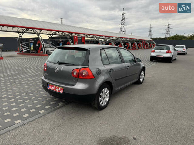 Сірий Фольксваген Гольф, об'ємом двигуна 1.6 л та пробігом 203 тис. км за 6200 $, фото 5 на Automoto.ua