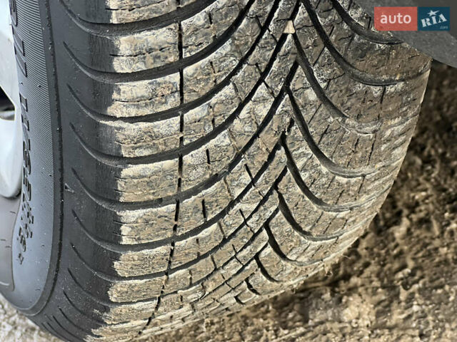 Серый Фольксваген Гольф, объемом двигателя 1.4 л и пробегом 189 тыс. км за 5800 $, фото 39 на Automoto.ua