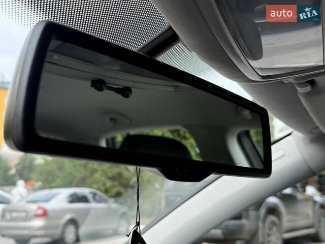 Серый Фольксваген Гольф, объемом двигателя 1.6 л и пробегом 238 тыс. км за 6300 $, фото 18 на Automoto.ua