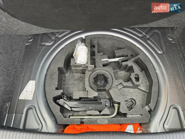 Серый Фольксваген Гольф, объемом двигателя 1.4 л и пробегом 169 тыс. км за 5700 $, фото 38 на Automoto.ua