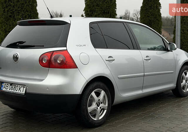 Серый Фольксваген Гольф, объемом двигателя 1.4 л и пробегом 239 тыс. км за 5150 $, фото 14 на Automoto.ua