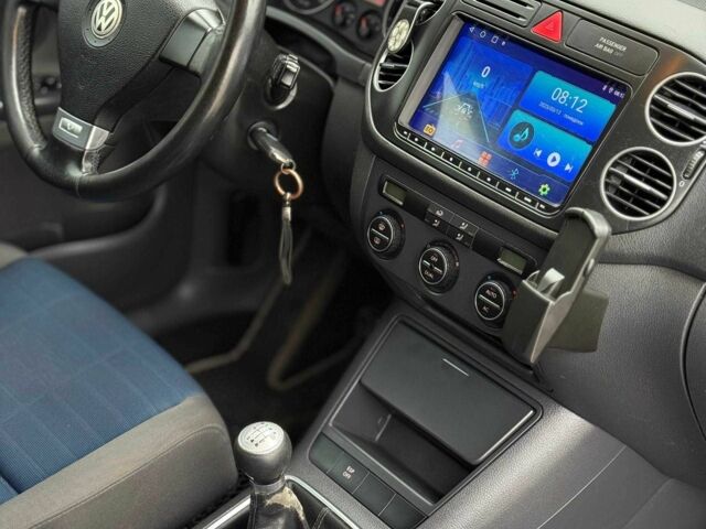 Сірий Фольксваген Гольф, об'ємом двигуна 2 л та пробігом 278 тис. км за 6700 $, фото 8 на Automoto.ua