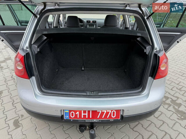 Серый Фольксваген Гольф, объемом двигателя 1.6 л и пробегом 212 тыс. км за 6450 $, фото 37 на Automoto.ua