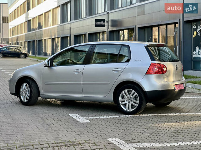 Сірий Фольксваген Гольф, об'ємом двигуна 1.4 л та пробігом 185 тис. км за 6450 $, фото 13 на Automoto.ua
