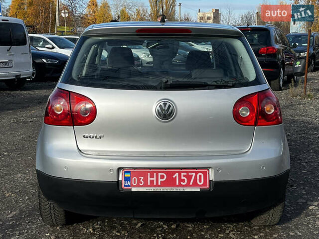Сірий Фольксваген Гольф, об'ємом двигуна 1.4 л та пробігом 184 тис. км за 4899 $, фото 4 на Automoto.ua