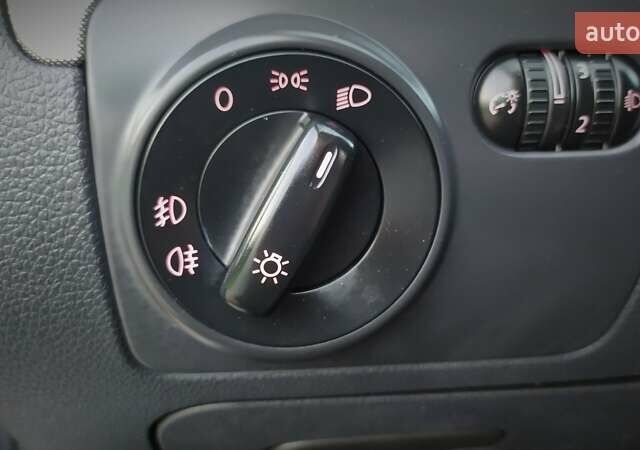 Серый Фольксваген Гольф, объемом двигателя 0 л и пробегом 200 тыс. км за 7100 $, фото 118 на Automoto.ua