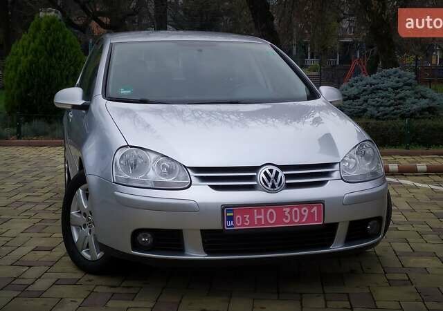 Сірий Фольксваген Гольф, об'ємом двигуна 1.6 л та пробігом 200 тис. км за 6950 $, фото 25 на Automoto.ua