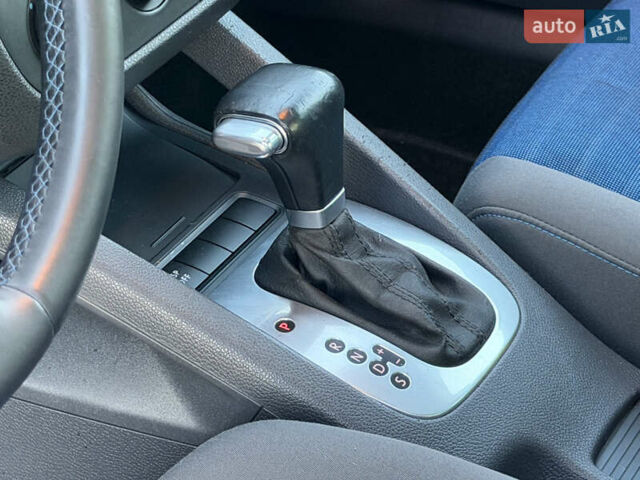 Сірий Фольксваген Гольф, об'ємом двигуна 1.6 л та пробігом 184 тис. км за 8499 $, фото 51 на Automoto.ua
