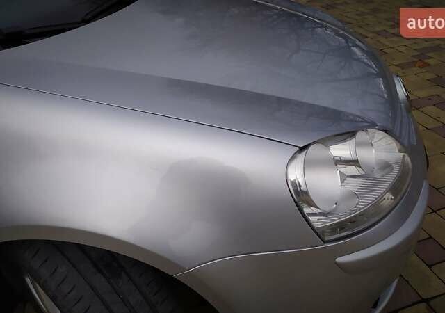 Сірий Фольксваген Гольф, об'ємом двигуна 1.6 л та пробігом 200 тис. км за 6950 $, фото 111 на Automoto.ua