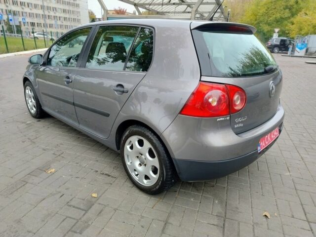 Серый Фольксваген Гольф, объемом двигателя 1.6 л и пробегом 233 тыс. км за 5999 $, фото 3 на Automoto.ua