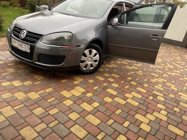 Сірий Фольксваген Гольф, об'ємом двигуна 1.4 л та пробігом 270 тис. км за 4100 $, фото 23 на Automoto.ua