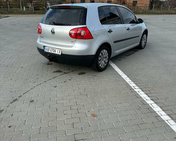 Серый Фольксваген Гольф, объемом двигателя 1.6 л и пробегом 220 тыс. км за 6350 $, фото 24 на Automoto.ua