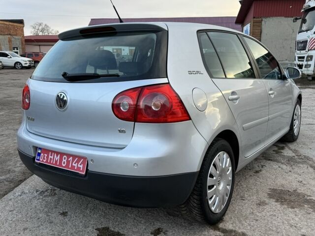 Серый Фольксваген Гольф, объемом двигателя 1.6 л и пробегом 198 тыс. км за 6500 $, фото 2 на Automoto.ua