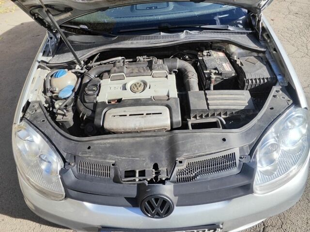 Сірий Фольксваген Гольф, об'ємом двигуна 1.4 л та пробігом 220 тис. км за 3000 $, фото 11 на Automoto.ua